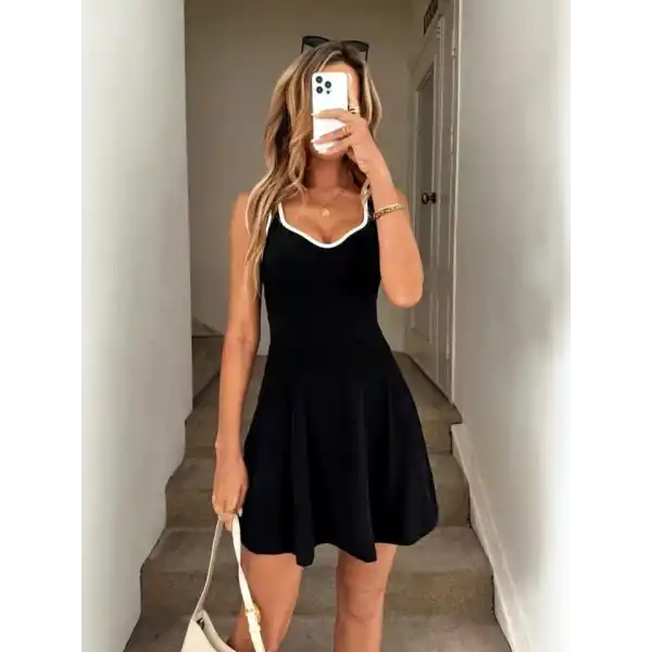 Kadın Askılı Kalp Yakalı şerit Detaylı Dalgıç Kısa Elbise