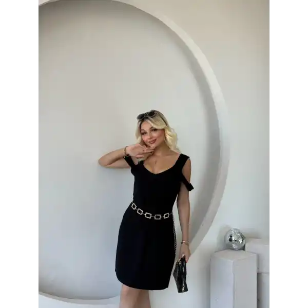 Kadın Askılı Soğuk Omuz Detaylı Modal Elbise