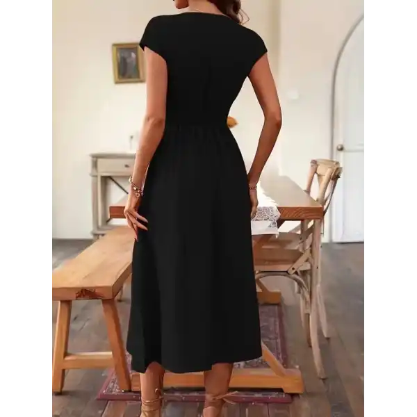 Kadın Kısa Kollu V Yakalı önden Düğmeli Midi Dokuma Viskon Elbise