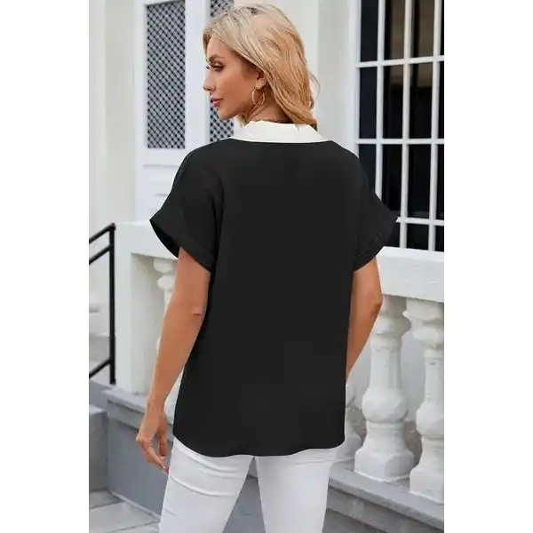 Kadın Kısa Kollu V Yakalı önden şerit Detaylı Sandy Bluz