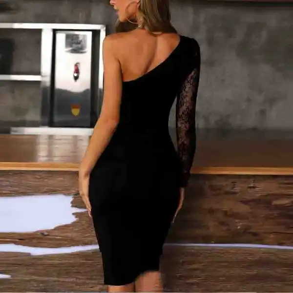 Kadın Siyah Tek Kol Dantel Detay Omuz Dekolte Krep Elbise