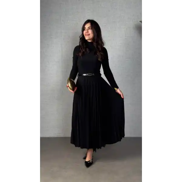 Kadın Uzun Kollu Balıkçı Yaka Kemersiz Pileli Uzun Sandy Elbise