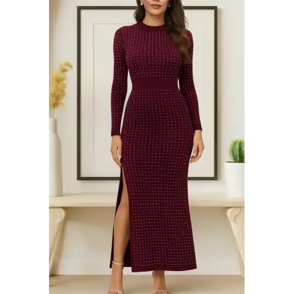 Kadın Uzun Kollu Bisiklet Yaka Taşlı Midi Kadife Elbise