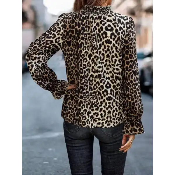 Kadın Uzun Kollu Gipe Detaylı Balıkçı Yaka Leopar Desenli Süprem Bluz
