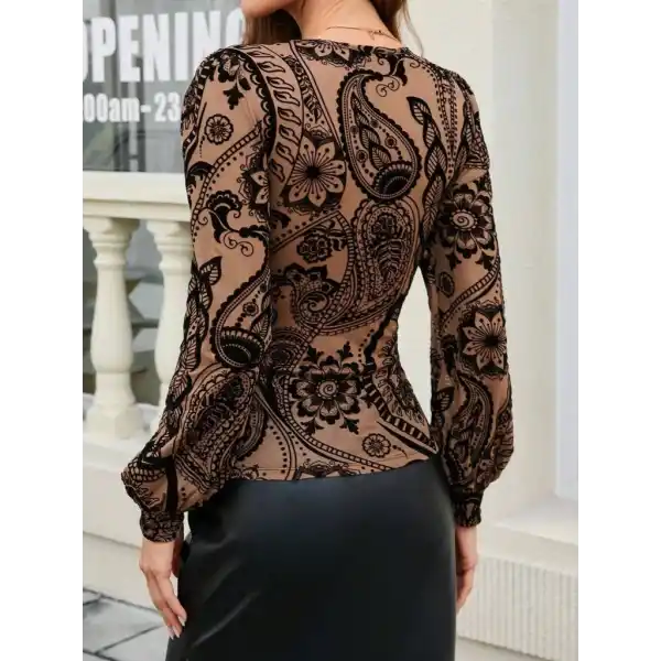 Kadın Uzun Kollu V Dantel Yakalı Modal Bluz