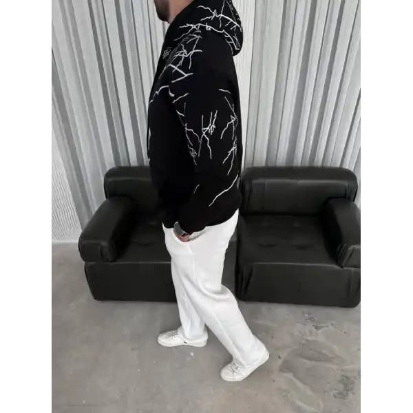 Yıldırım Baskılı Kapşonlu SweatShirt - Siyah