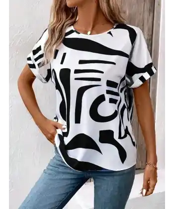 Kadın Kısa Kollu Yuvarlak Yaka Desenli Süprem Bluz