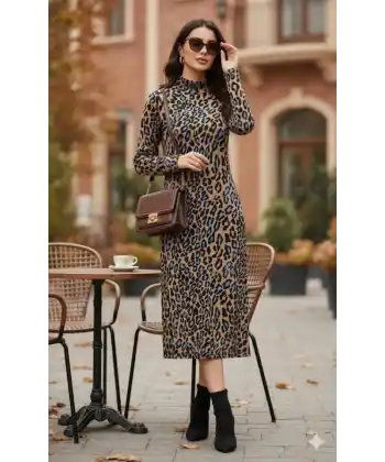 Kadın Uzun Kollu Balıkçı Yaka Leopar Desenli Midi Boy Elbise
