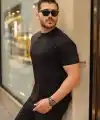 Erkek Kolları Dar Kesim Rahat Kalıp Basic Tişört