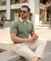 Erkek Yaka Detaylı Desen Dokulu Triko Tişört