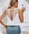 Kadı Askılı V Dantel Yakalı Sırttan Bağcıklı Sandy Bluz