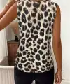 Kadın Askılı V Yakalı Leopar Desenli Süprem Bluz