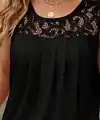 Kadın Askılı Yuvarlak Yaka Dantel Detaylı Viskon Bluz