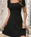 Kadın Kısa Kollu Kare Yakalı Bağcıklı Kaşkorse Elbise