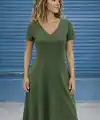 Kadın Kısa Kollu V Yakalı Kiloş Midi Viskon Elbise