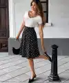 Kadın Kısa Kollu V Yakalı üst Viskon Alt Puantiyeli Kısa örme Krep Elbise