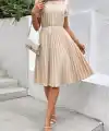 Kadın Kısa Kollu Yakası Açık Belden Lastikli Pileli Kısa Ithal Krep Elbise