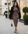 Kadın Uzun Kollu Balıkçı Yaka Leopar Desenli Midi Boy Elbise