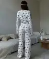 Kadın Uzun Kollu Bisiklet Yaka Desenli Burgu Bluz Ve Pijama Ikili Takım