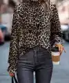 Kadın Uzun Kollu Gipe Detaylı Balıkçı Yaka Leopar Desenli Süprem Bluz