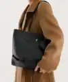 Veronika Siyah Yumuşak Deri Kadın Omuz Çantası