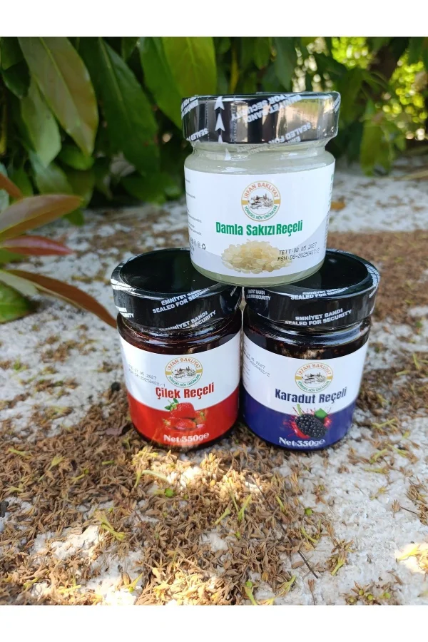 Çilek(350 GR)karadut(350 GR) Ve Damla Sakızı Reçeli (230GR)