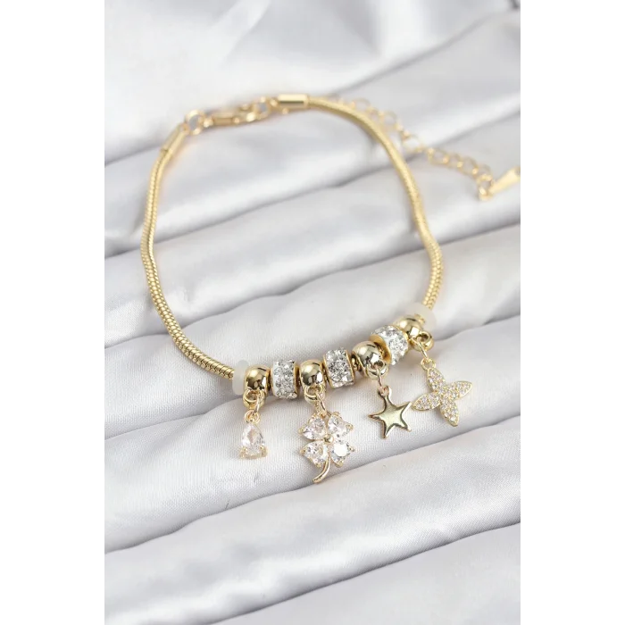 Gold Renk Pirinç Yonca Charmlı Kadın Bileklik