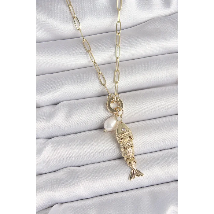 İnci Detaylı Zirkon Taşlı Balık Figürlü Gold Renk Pirinç Kolye