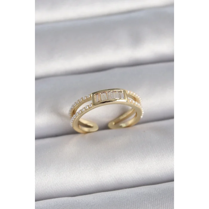 Pirinç Gold Renk Ayarlanabilir Sıralı İncili Zirkon Taş Detaylı Kadın Yüzük