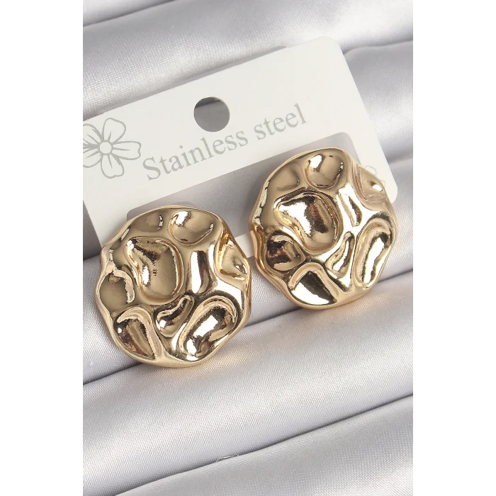 Pirinç Gold Renk İşlemeli Daire Plaka Model Kadın Küpe