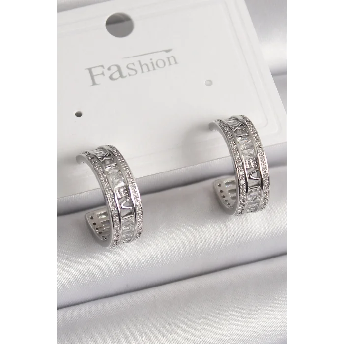 Pirinç Gümüş Renk Zirkon Taşlı İşleme Detay Halka Model Kadın Küpe