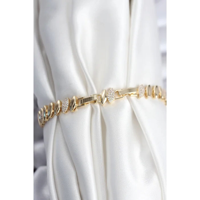 Pirinç VIP Seri Gold Renk Arpa Model Kadın Bileklik