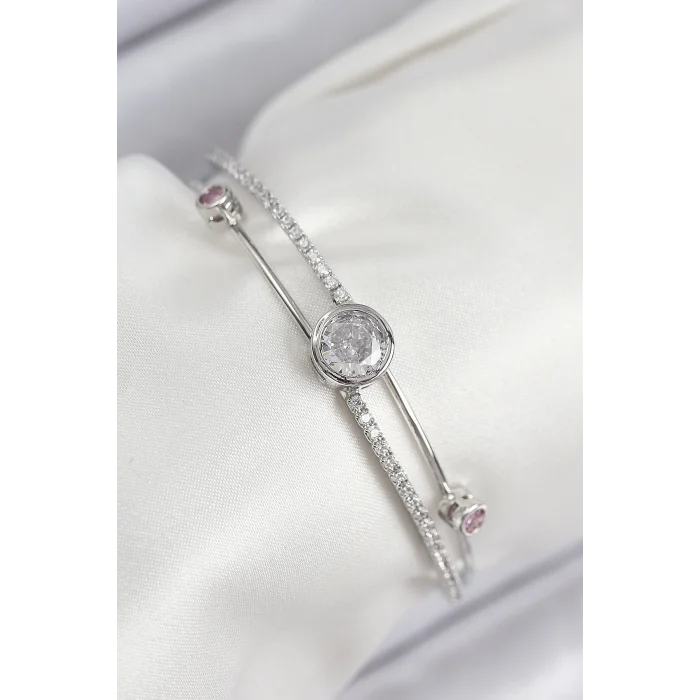 Pirinç Zirkon Taşlı Pırlanta Model Gümüş Renk Kadın Bileklik