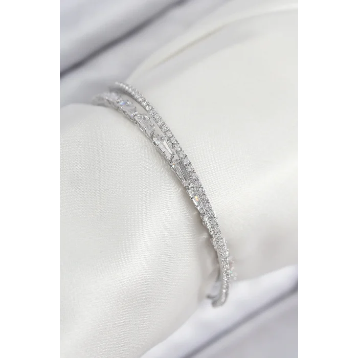 Pirinç Zirkon Taşlı Su Yolu Model Gümüş Renk Kadın Bileklik