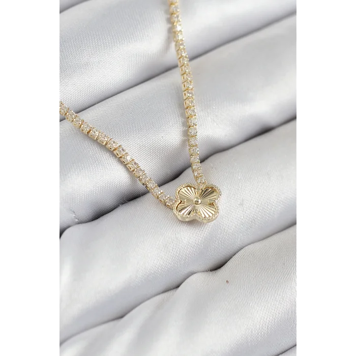 Pirinç Zirkon Taşlı Yonca Model Gold Renk Kadın Kolye