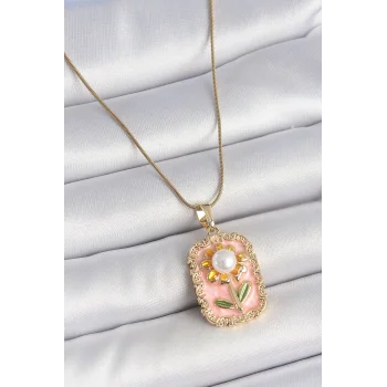 316L Çelik Gold Renk Zincir Pembe Mineli İncli Papatya Model Portre Model Kadın Kolye