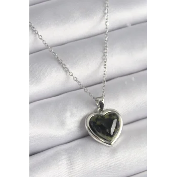 316L Çelik Gümüş Renk Yeşil Mineli Kalp Model Kadın Kolye