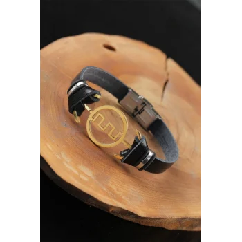 Gold Renk Metal Labirent Tasarım Siyah Renk Deri Erkek Bileklik