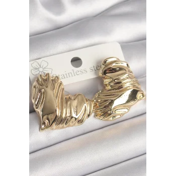 Pirinç Gold Renk İşlemeli Kalp Model Kadın Küpe