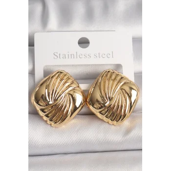 Pirinç Gold Renk İşlemeli Kare Model Kadın Küpe