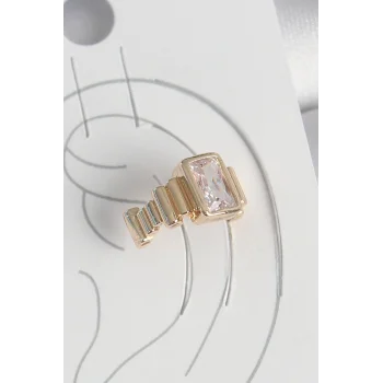 Pirinç Gold Renk Kare Zirkon Taşlı Kadın Kıkırdak Küpe