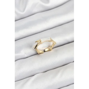 Pirinç Gold Renk Kemik Model Kadın Yüzük