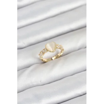 Pirinç Gold Renk Zirkon Taşlı Kalpli Kadın Yüzük