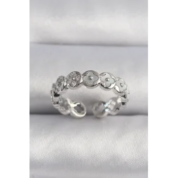 Pirinç Gümüş Renk Beyaz Sedefli Yonca Model Kadın Yüzük