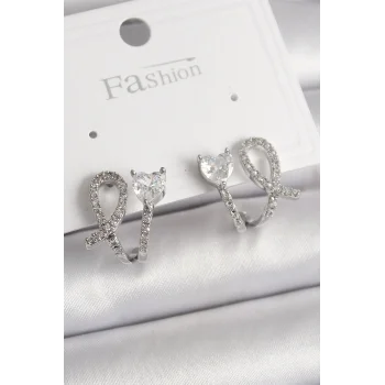 Pirinç Gümüş Renk Düğüm Model Zirkon Taşlı Kalp Detay Kadın Küpe