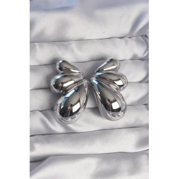 Pirinç Gümüş Renk İri Bombeli Kelebek Küpe