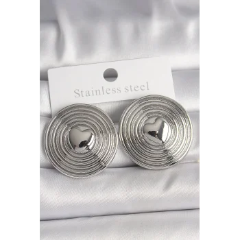 Pirinç Gümüş Renk Kalp İşlemeli Daire Plaka Model Kadın Küpe