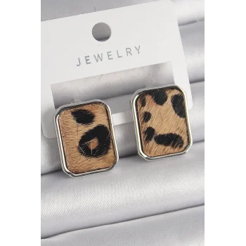 Pirinç Gümüş Renk Leopar Desenli Kare Model Kadın Küpe