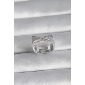 Pirinç Gümüş Renk Zirkon Taş Detay Kadın Yüzük