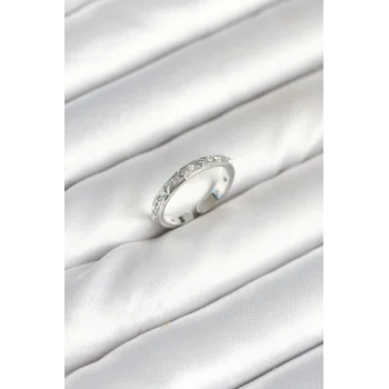 Pirinç Gümüş Renk Zirkon Taşlı Kadın Yüzük